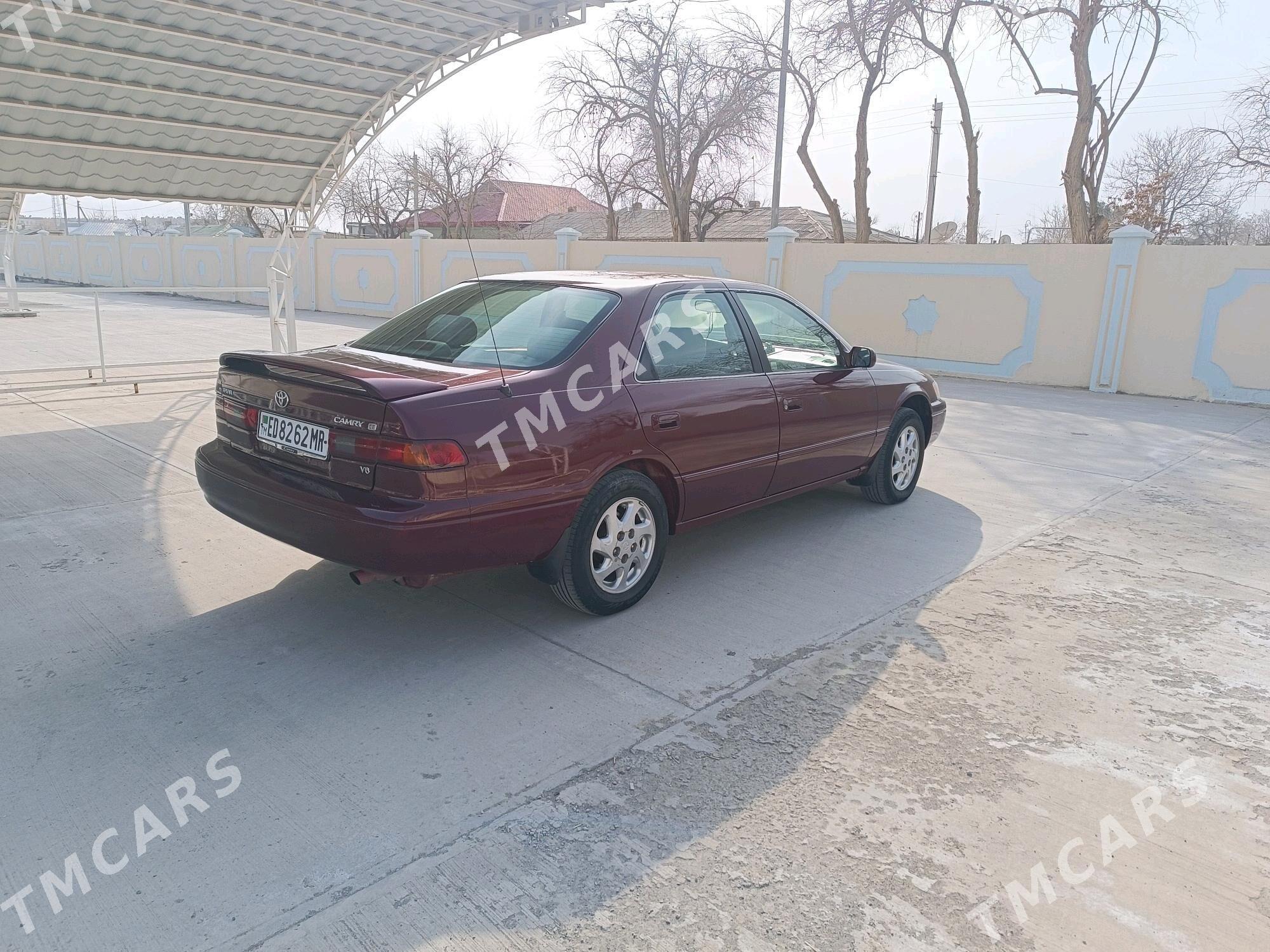 Toyota Camry 1997 - 117 000 TMT - Байрамали - img 8