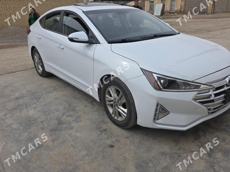 Hyundai Elantra 2020 - 210 000 TMT - Мары - img 5