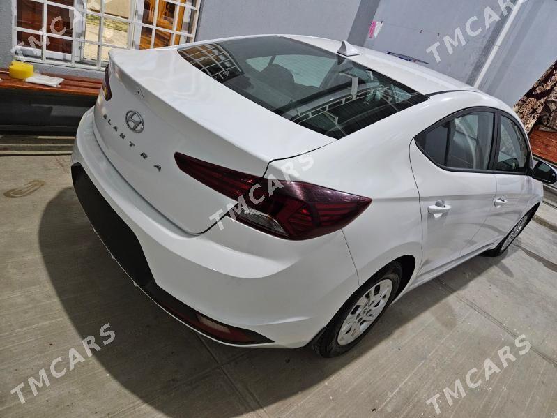 Hyundai Elantra 2020 - 220 000 TMT - Aşgabat - img 3