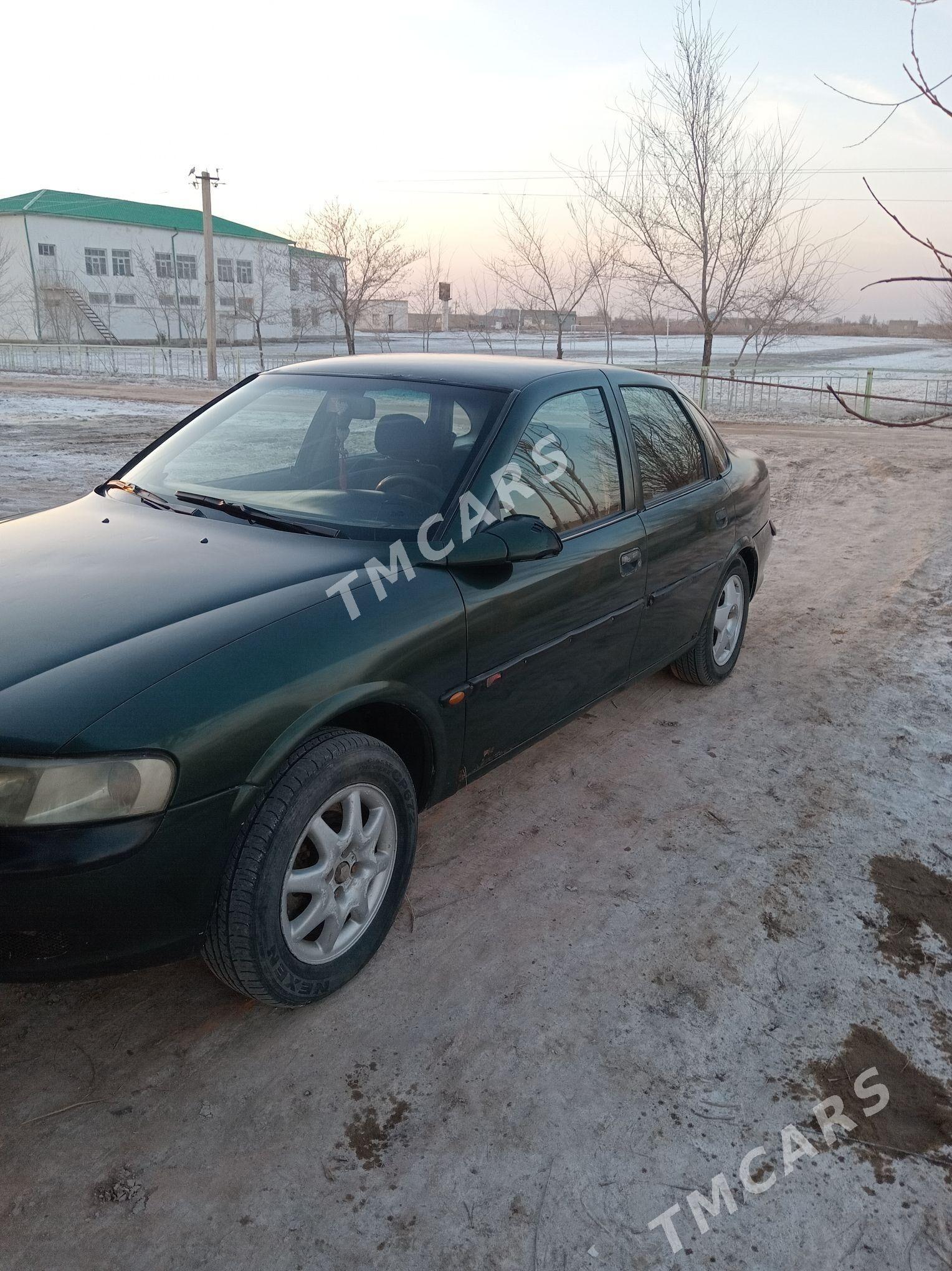 Opel Vectra 1999 - 35 000 TMT - Рухубелентский этрап - img 4