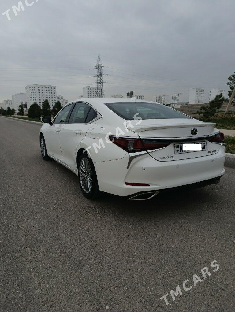 Lexus ES 350 2022 - 532 000 TMT - Бедев - img 5