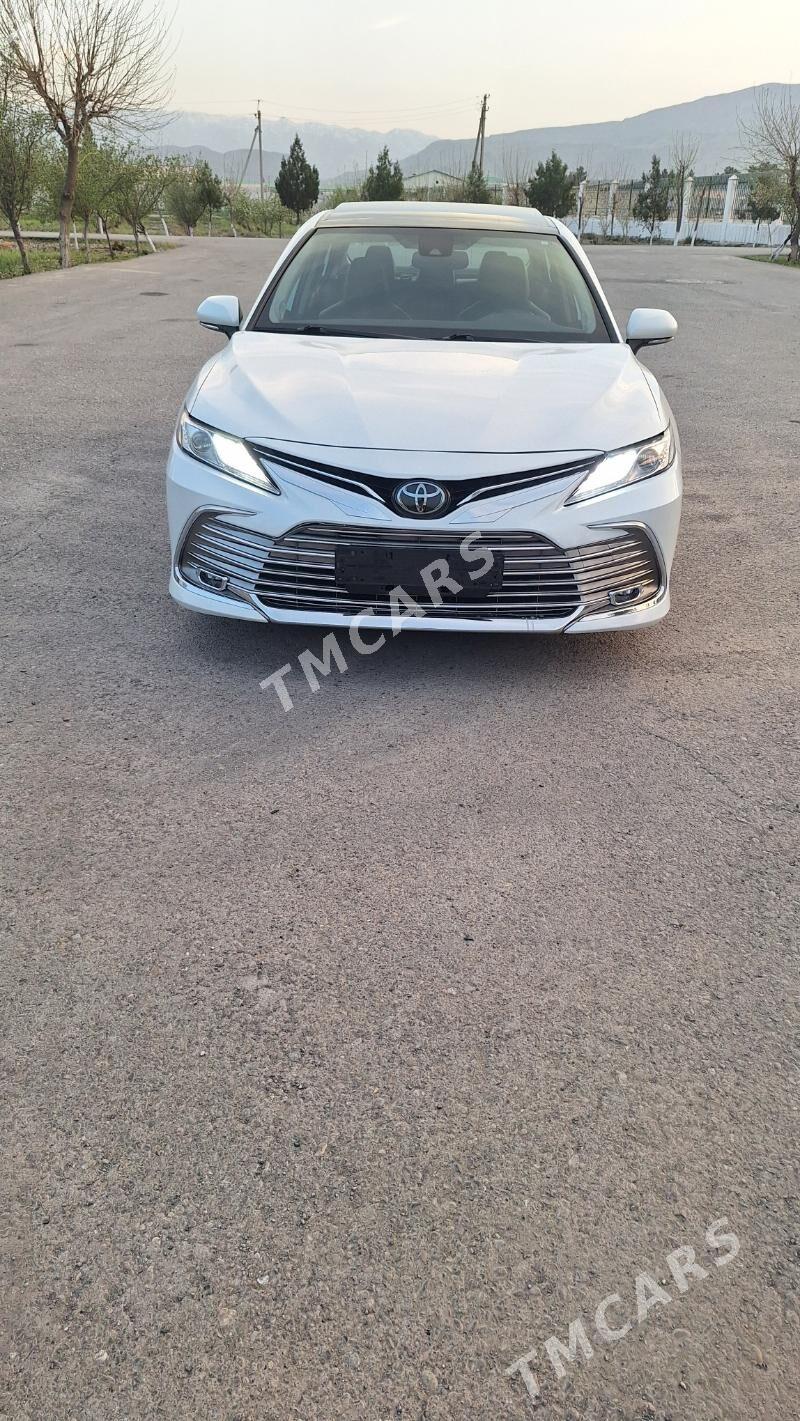 Toyota Camry 2019 - 390 000 TMT - 11 мкр - img 3