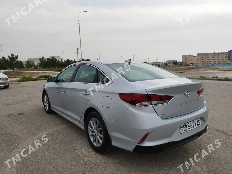 Hyundai Sonata 2019 - 195 000 TMT - Байрамали - img 8