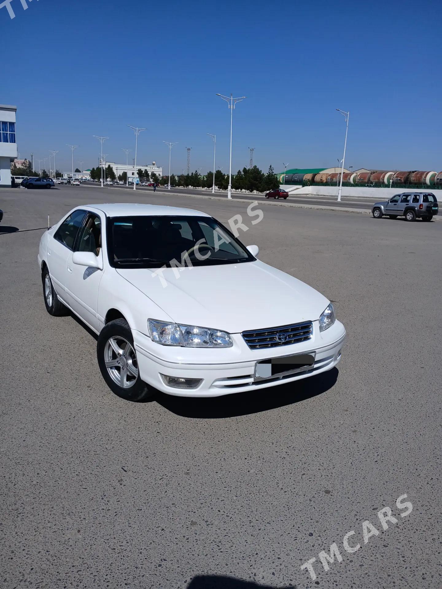 Toyota Camry 2001 - 110 000 TMT - Мары - img 8