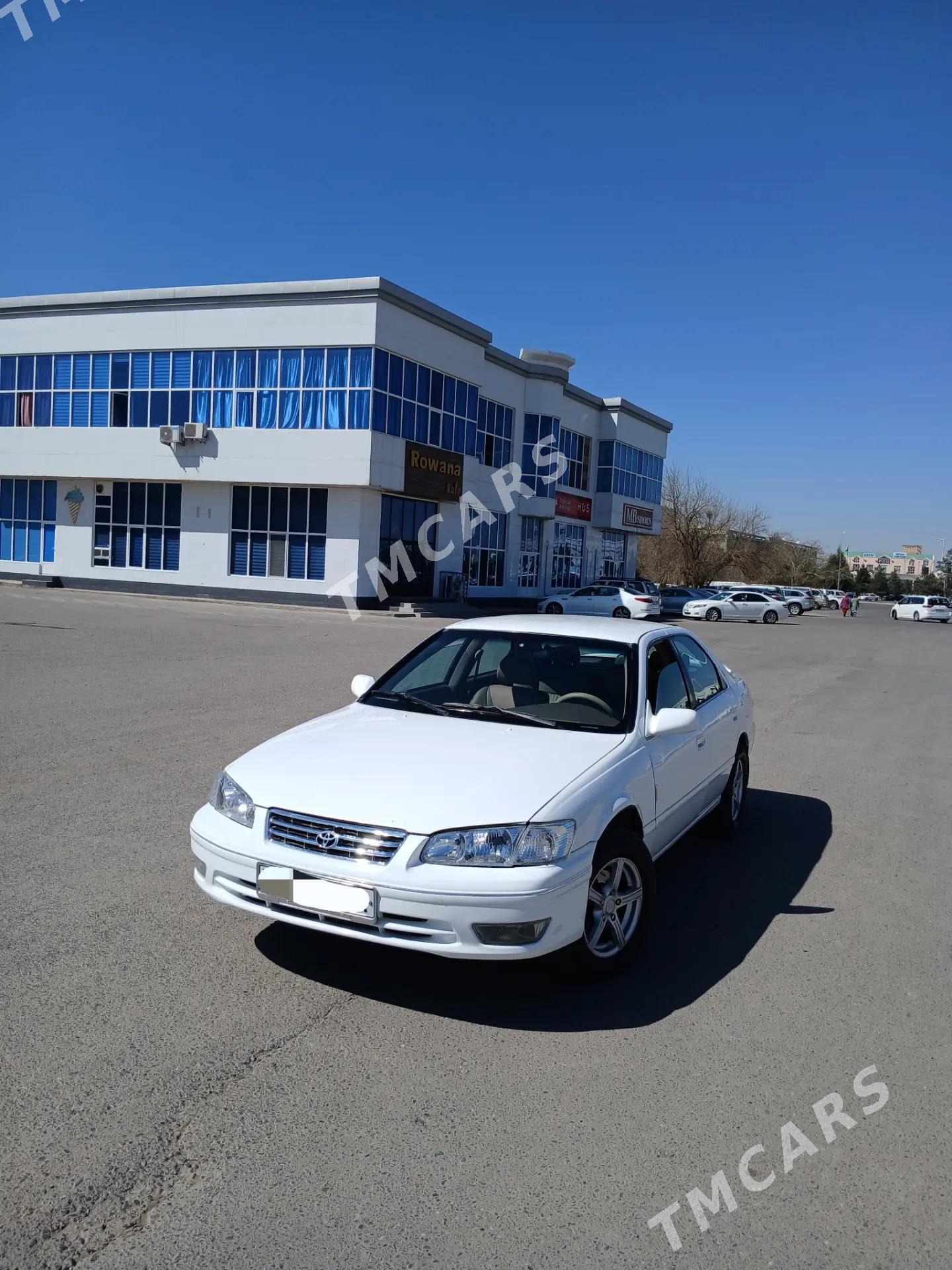 Toyota Camry 2001 - 110 000 TMT - Мары - img 5