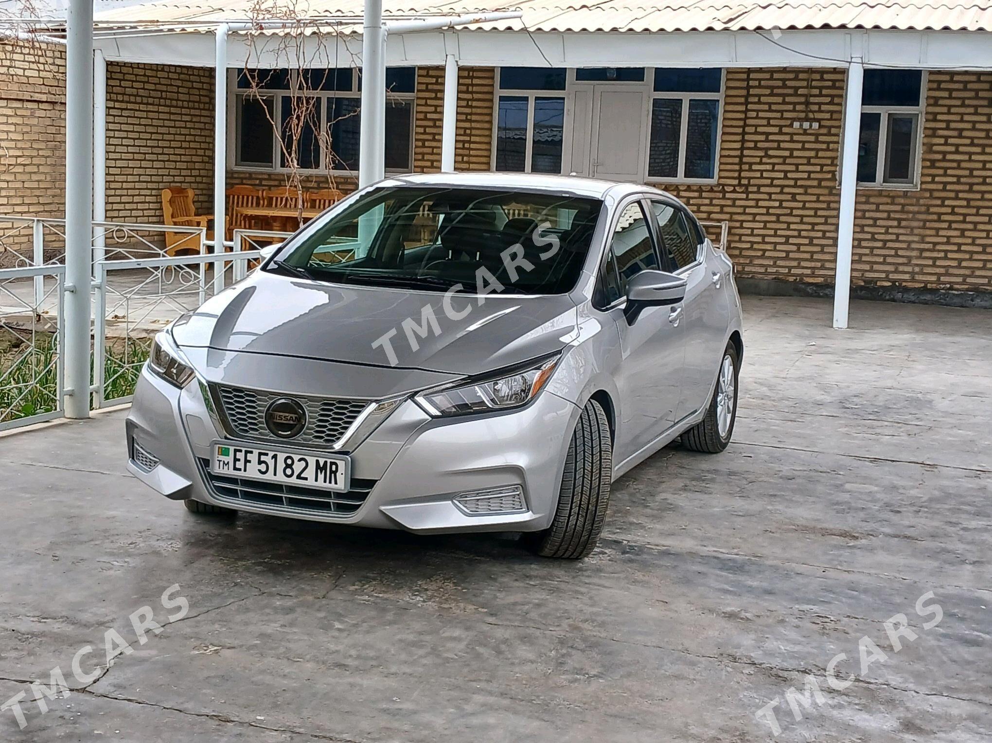 Nissan Versa 2021 - 165 000 TMT - Байрамали - img 4