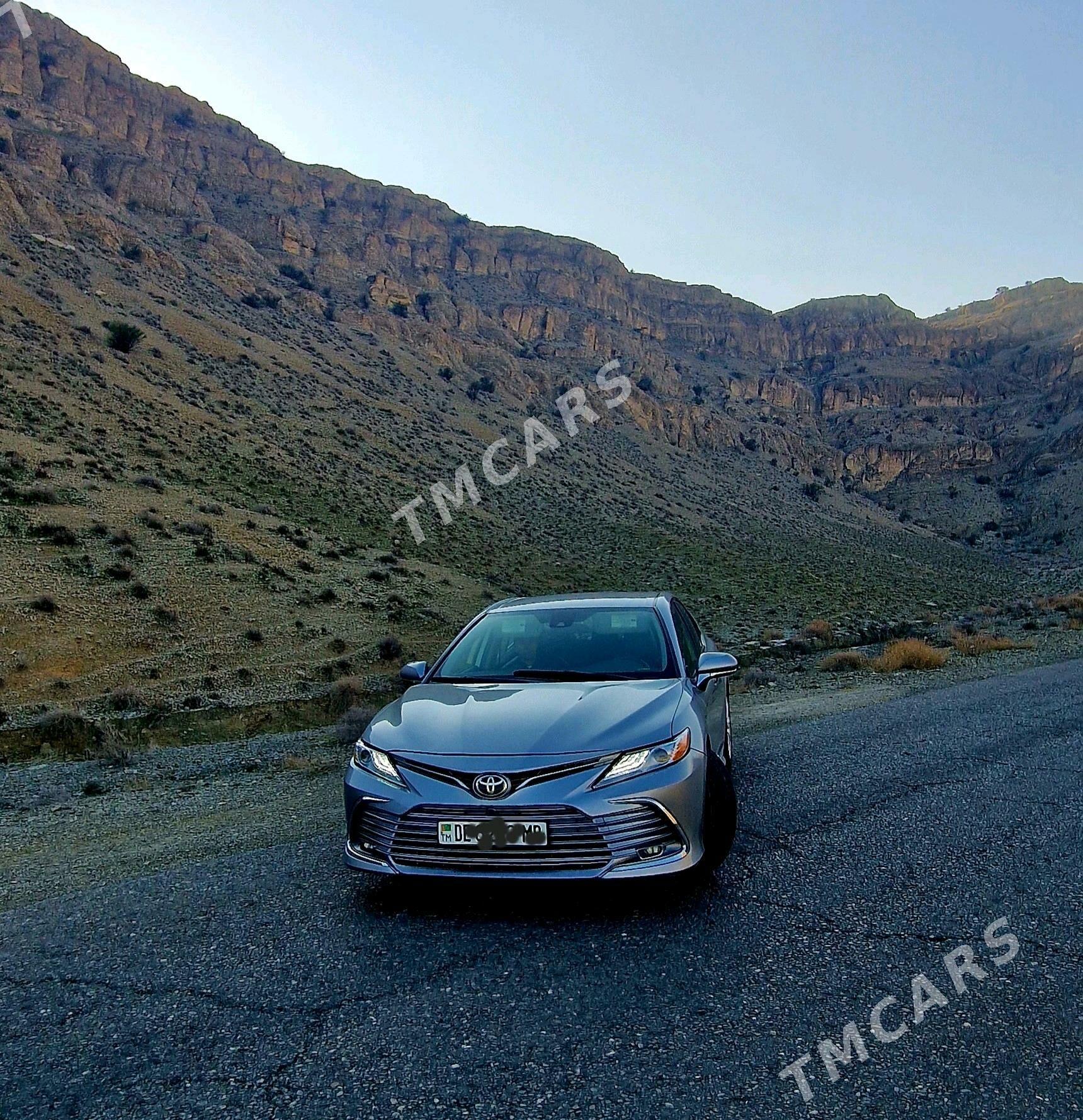 Toyota Camry 2019 - 270 000 TMT - Мары - img 2