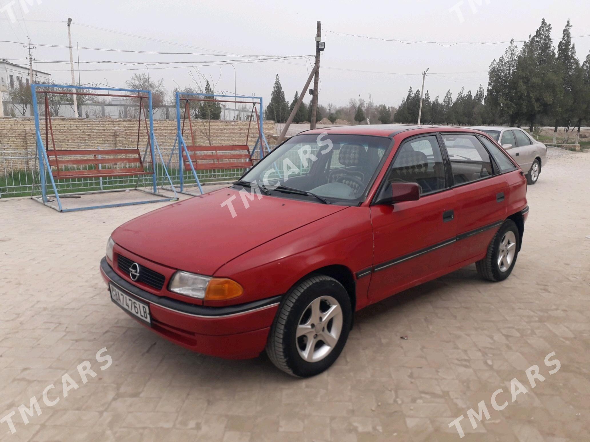 Opel Astra 1994 - 35 000 TMT - Халач - img 6