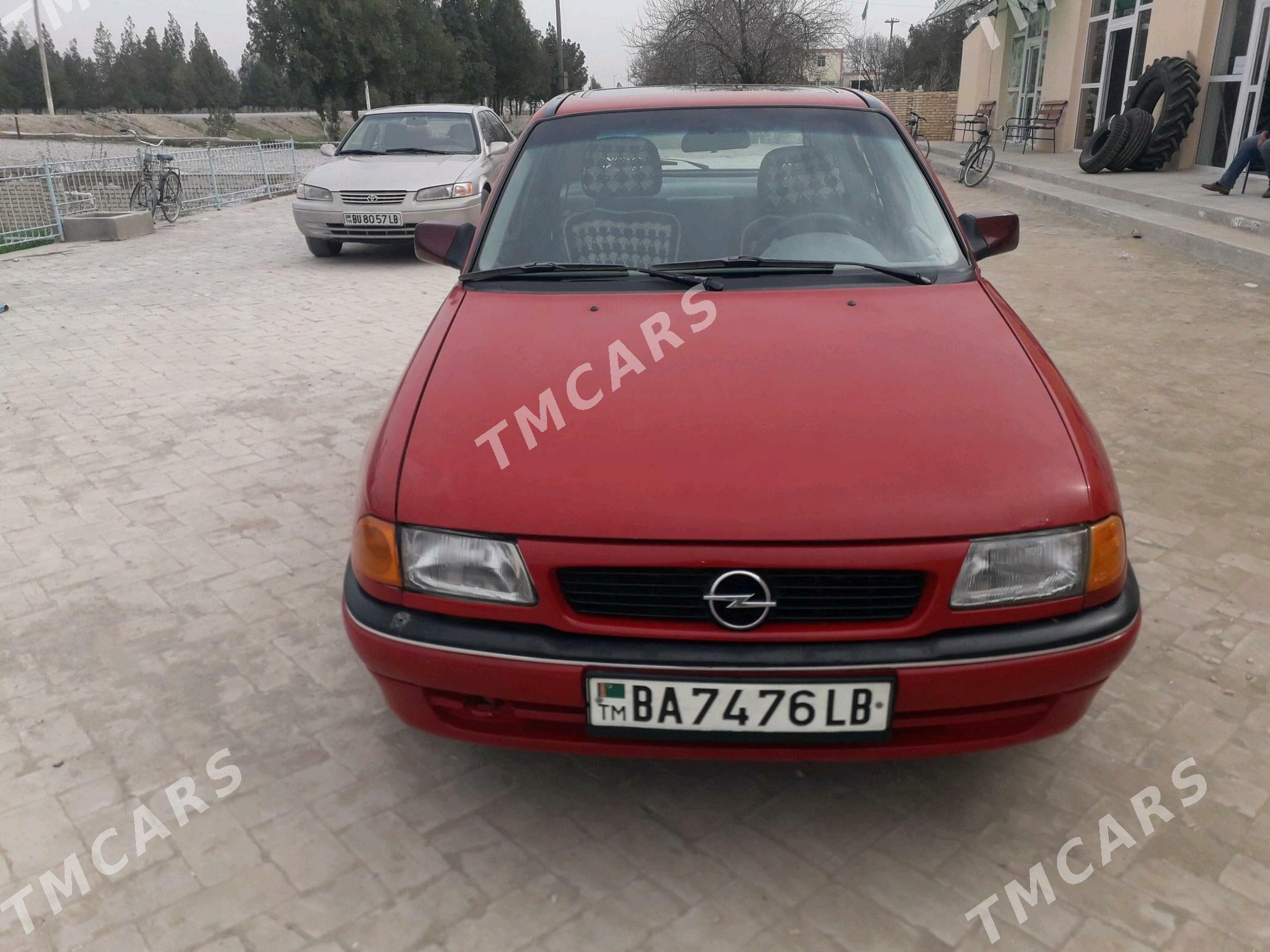 Opel Astra 1994 - 35 000 TMT - Halaç - img 3