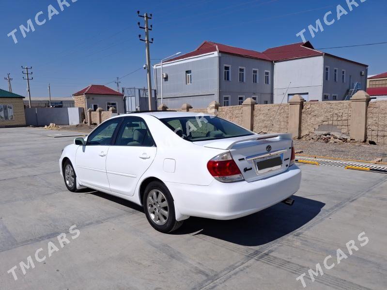 Toyota Camry 2004 - 165 000 TMT - Мары - img 3