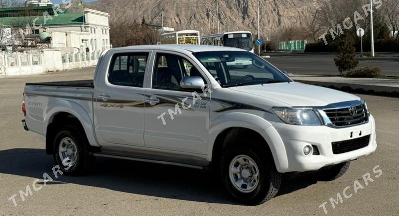 Toyota Hilux 2013 - 285 000 TMT - Туркменбаши - img 3