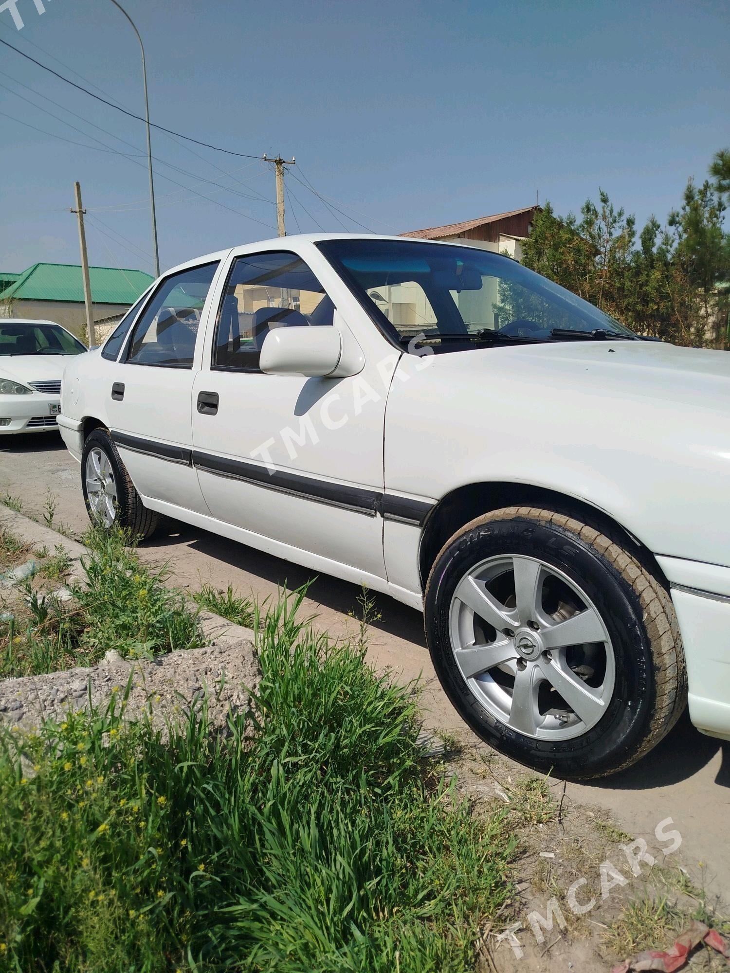 Opel Vectra 1991 - 28 000 TMT - Ak bugdaý etraby - img 4