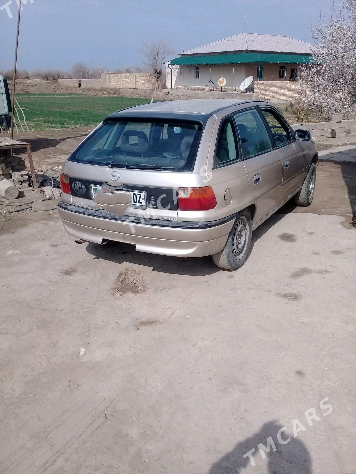 Opel Astra 1996 - 30 000 TMT - Шабатский этрап - img 4