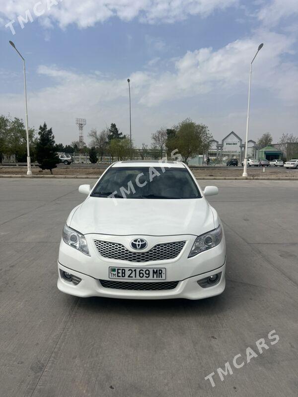 Toyota Camry 2010 - 195 000 TMT - Мары - img 3