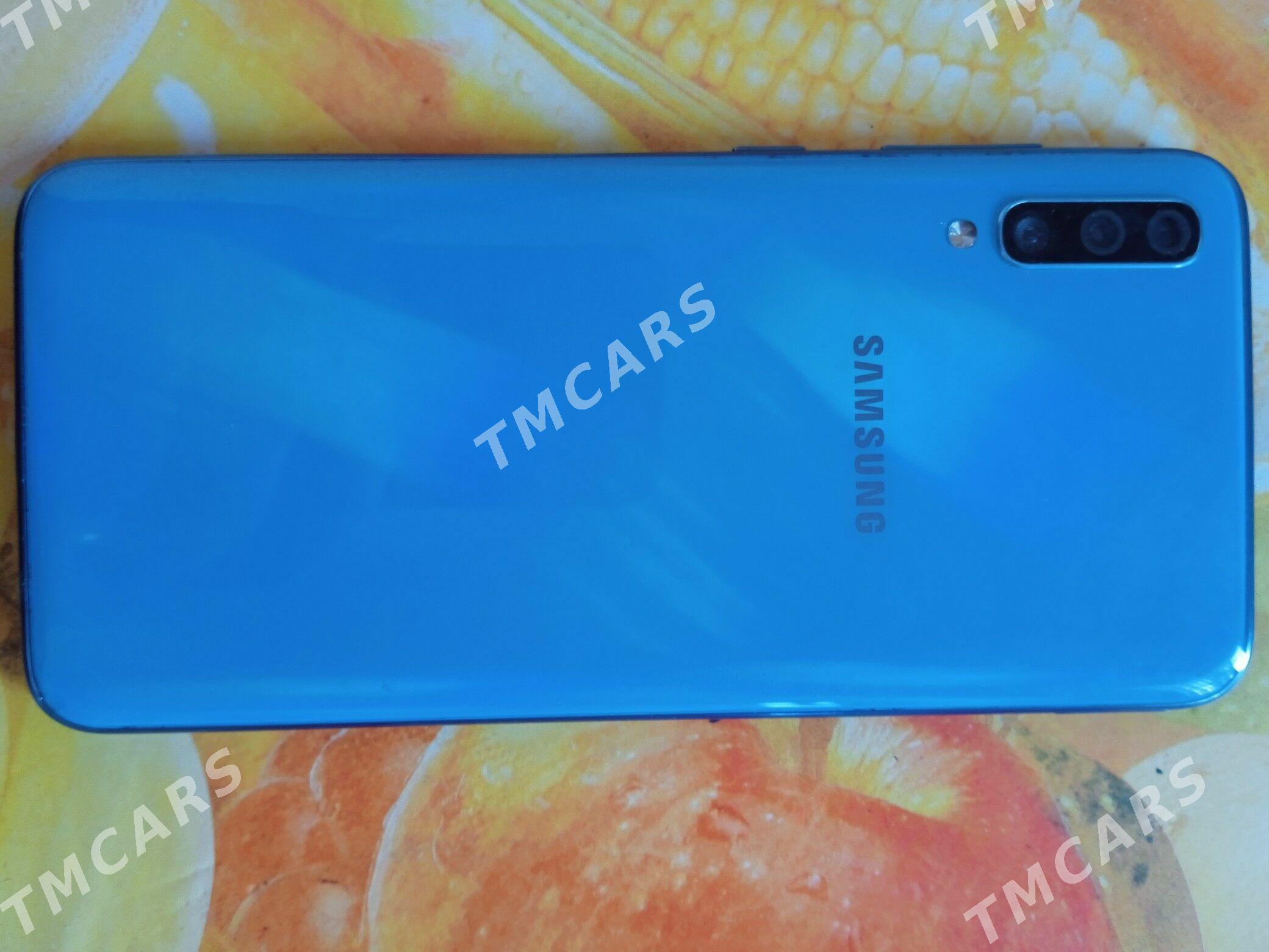 Samsung A70 Ram 6.pamet 128. - Чарджоу - img 4