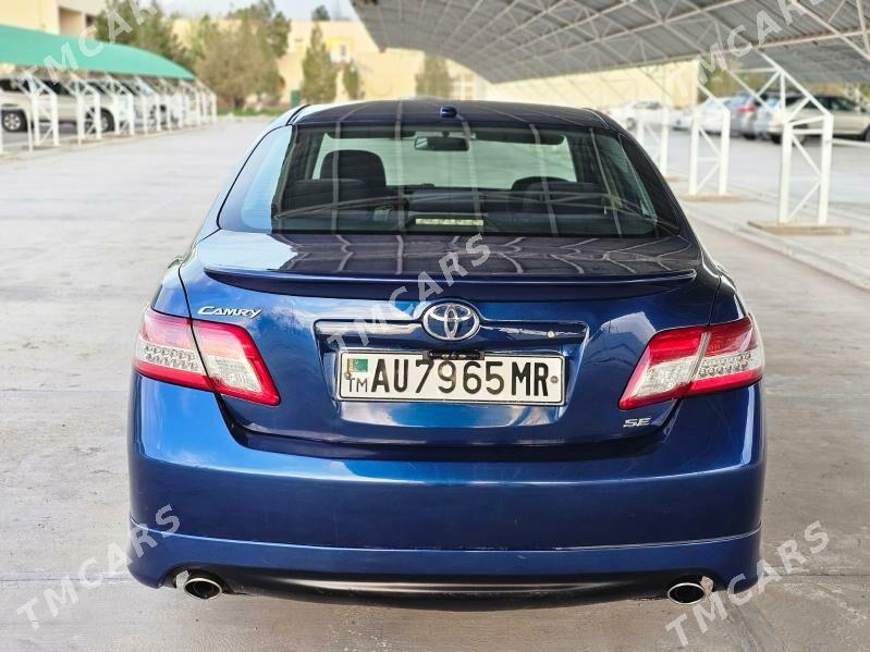 Toyota Camry 2010 - 170 000 TMT - Байрамали - img 4