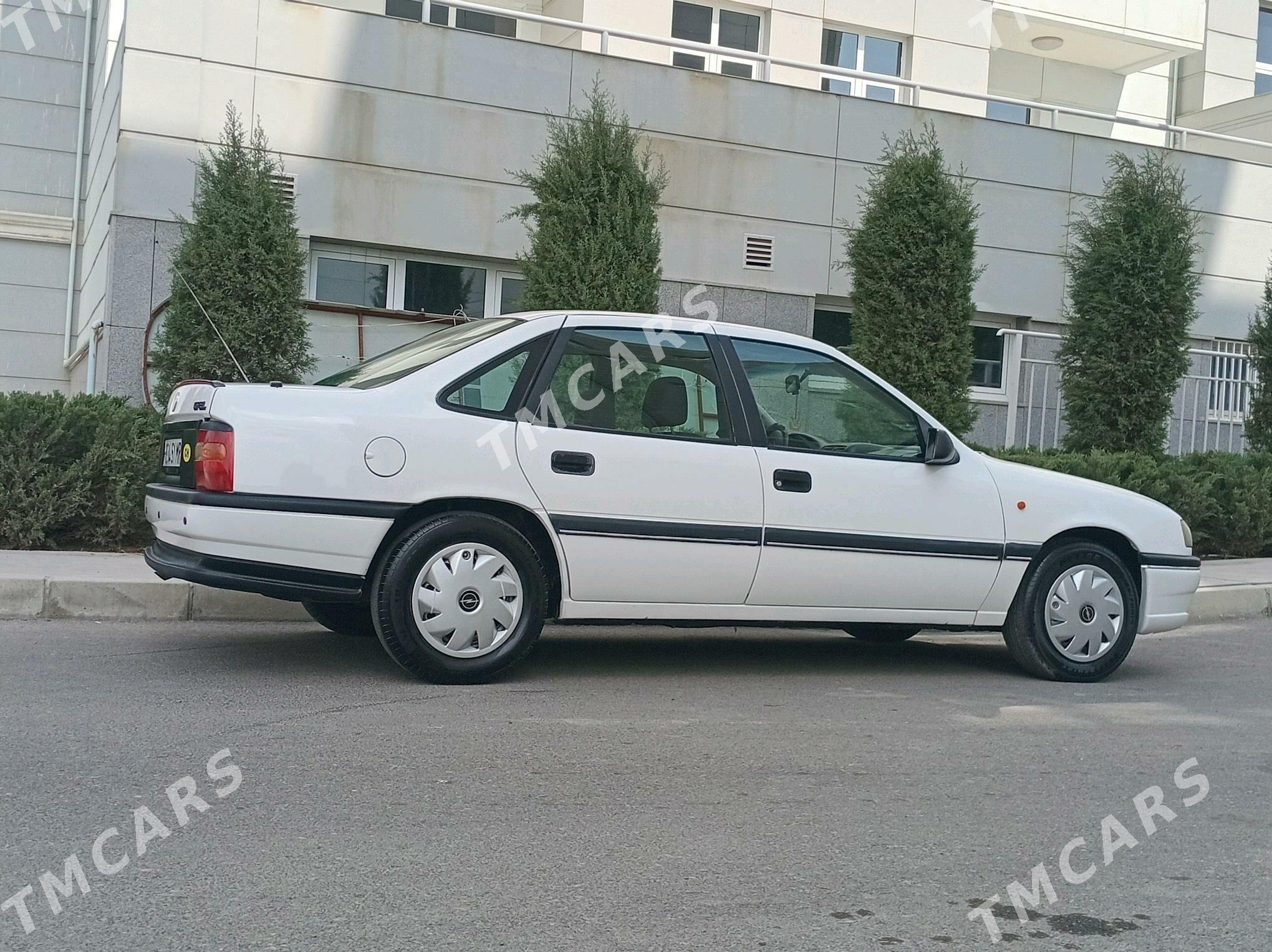 Opel Vectra 1992 - 37 000 TMT - Мары - img 4