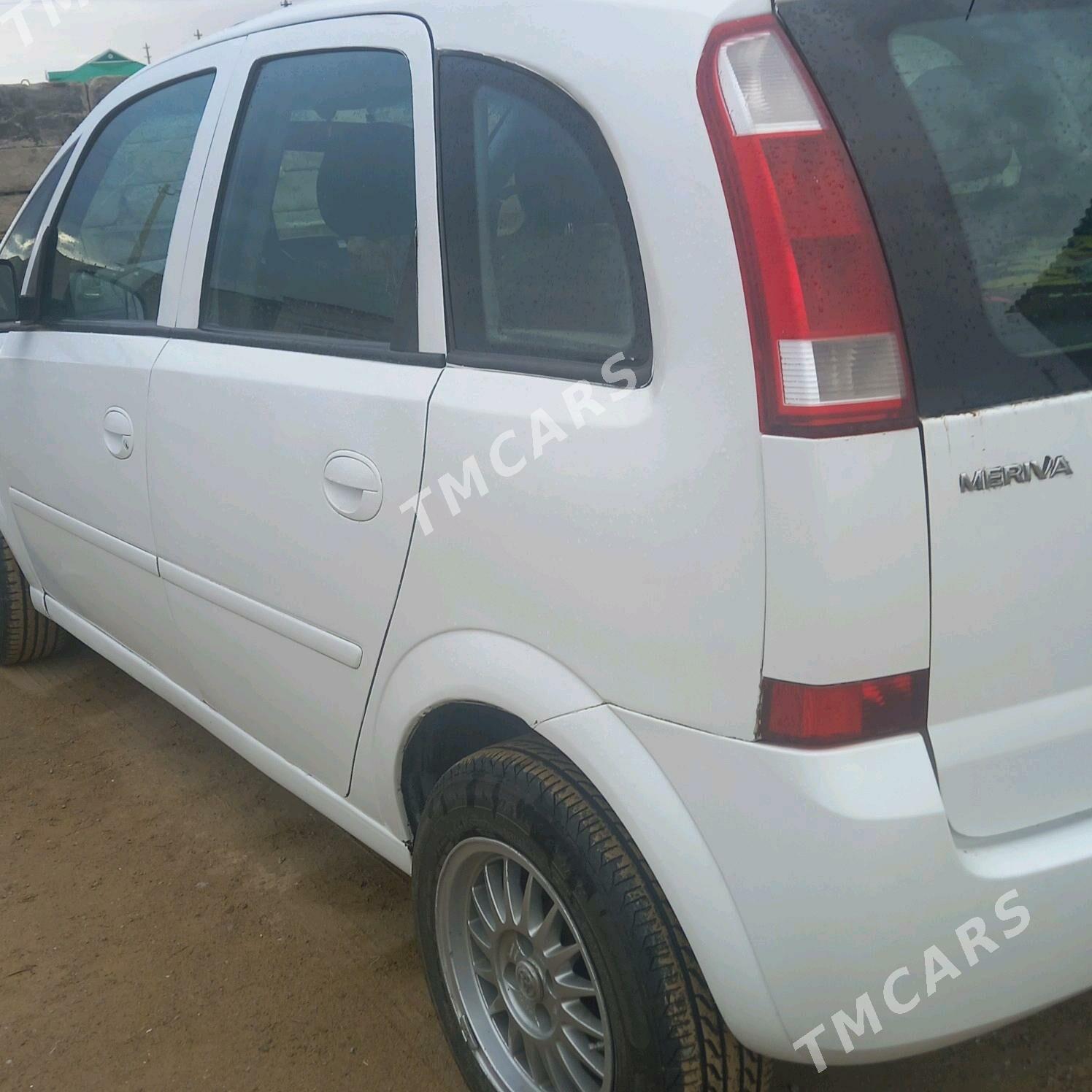 Opel Meriva 2004 - 52 000 TMT - Ak bugdaý etraby - img 4