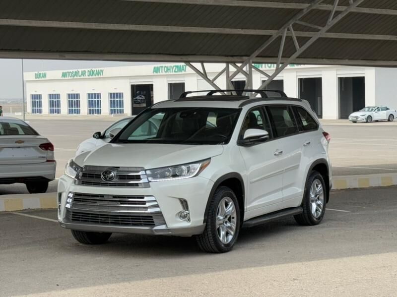 Toyota Highlander 2018 - 435 000 TMT - Ашхабад - img 2