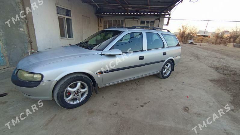 Opel Vectra 1997 - 40 000 TMT - Байрамали - img 3