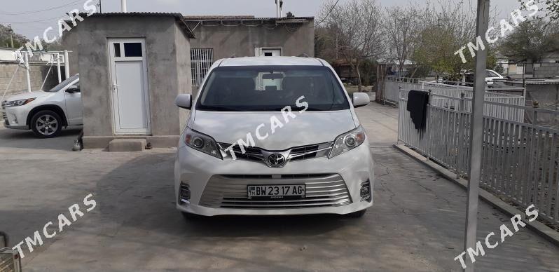 Toyota Sienna 2017 - 335 000 TMT - Ашхабад - img 4