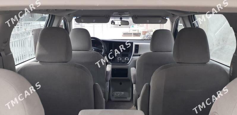 Toyota Sienna 2017 - 335 000 TMT - Aşgabat - img 2