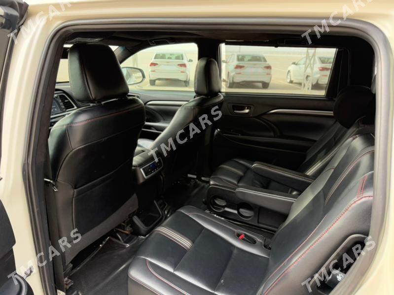 Toyota Highlander 2019 - 365 000 TMT - Aşgabat - img 7