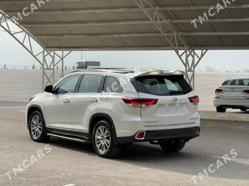 Toyota Highlander 2019 - 365 000 TMT - Aşgabat - img 9