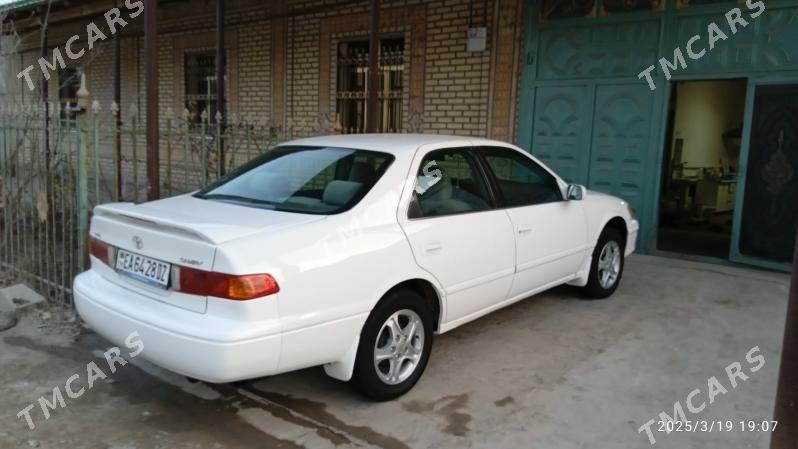 Toyota Camry 2000 - 140 000 TMT - Köneürgenç - img 2