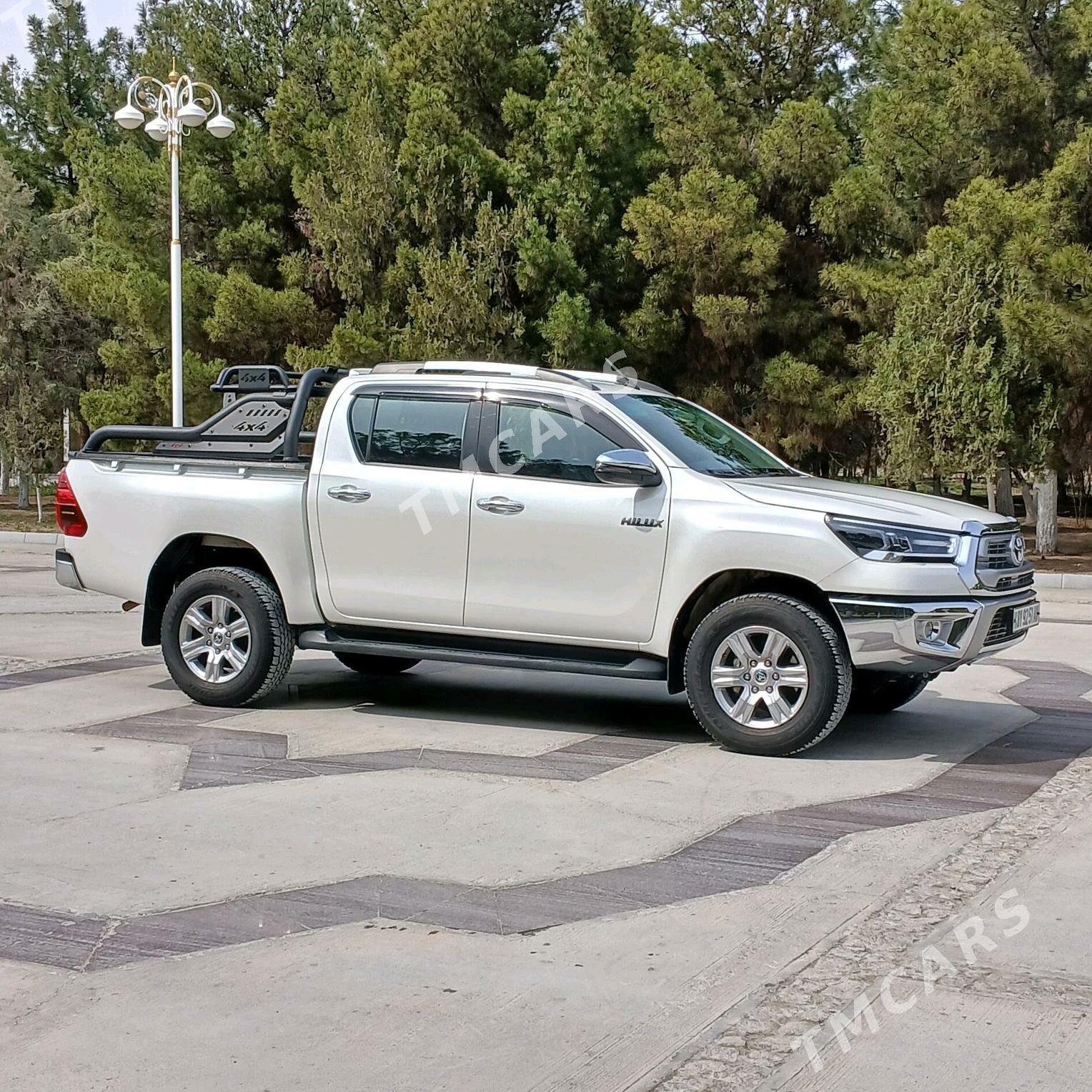 Toyota Hilux 2021 - 560 000 TMT - Гёкдепе - img 5