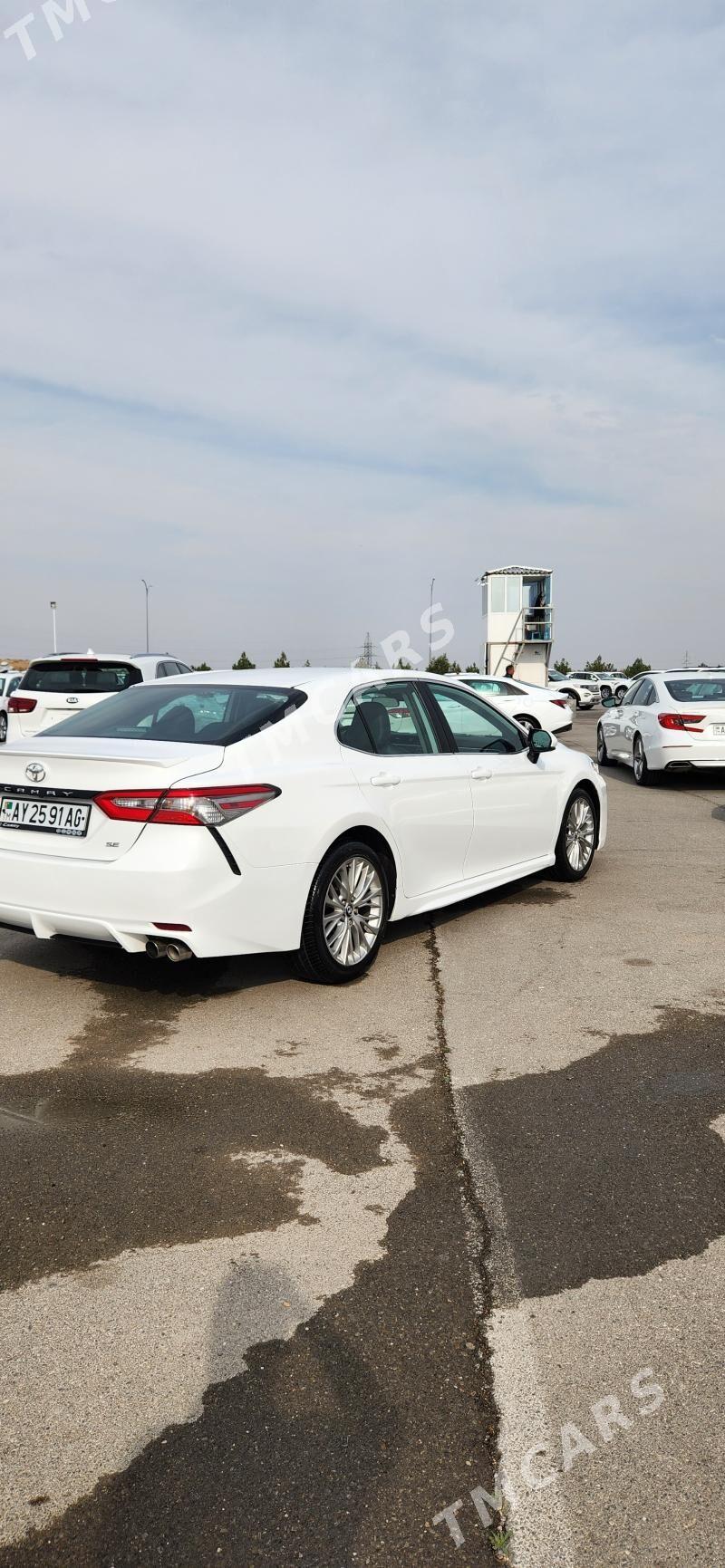 Toyota Camry 2018 - 250 000 TMT - Aşgabat - img 5