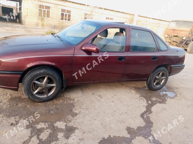 Opel Vectra 1990 - 26 000 TMT - Sakar - img 3