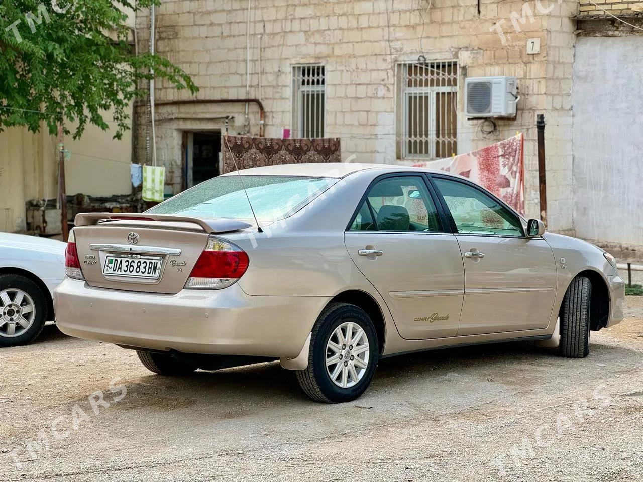 Toyota Camry 2005 - 160 000 TMT - Балканабат - img 3