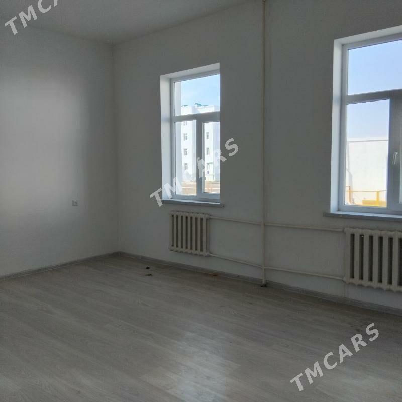 Элитка Аэропорт 1эт 4ком 204м² - Дашогуз - img 10