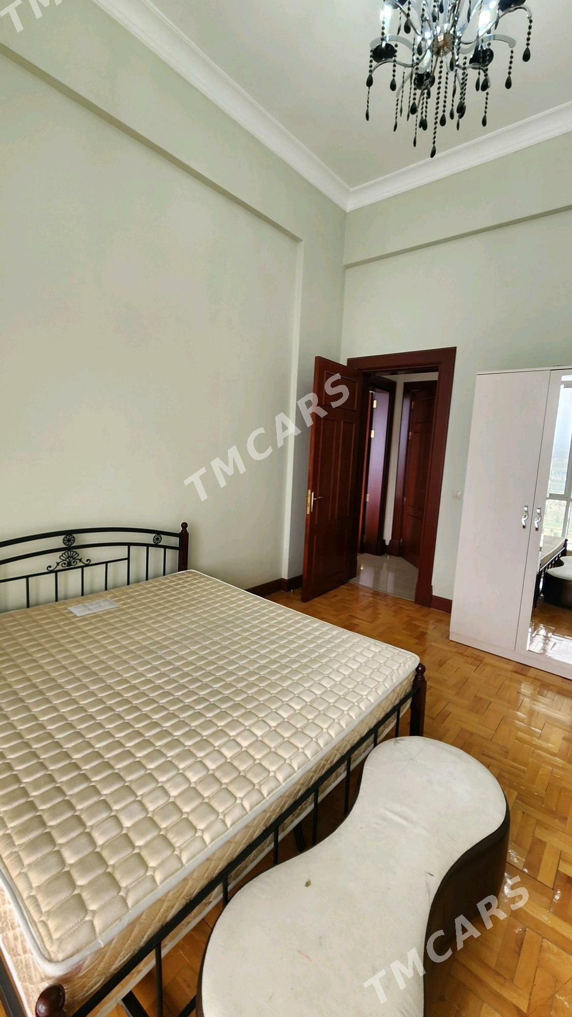 ARENDA ŞAYOLY ELITKA 3 KOMNAT - ул. Туркменбаши шаёлы (Ленина) - img 4