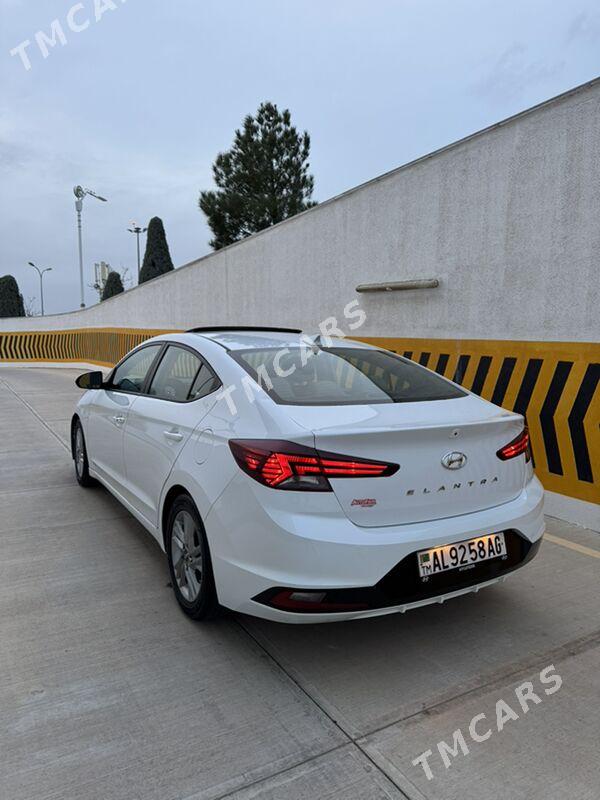 Hyundai Elantra 2020 - 227 000 TMT - Aşgabat - img 4