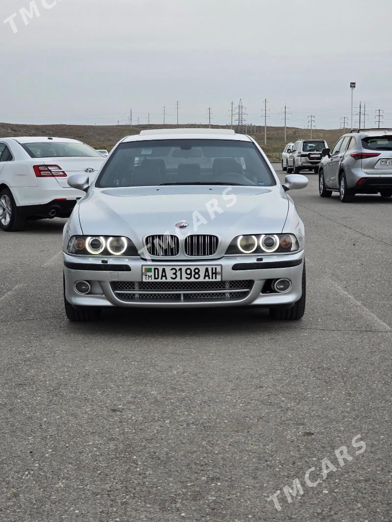 BMW E39 2002 - 140 000 TMT - Aşgabat - img 7