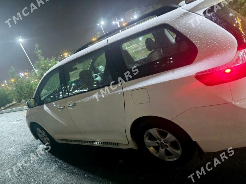 Toyota Sienna 2019 - 367 000 TMT - Aşgabat - img 7