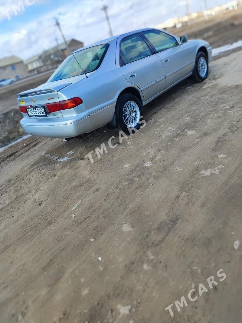 Toyota Camry 1999 - 120 000 TMT - Акдепе - img 2