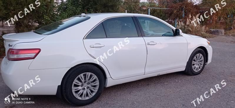 Toyota Camry 2010 - 130 000 TMT - Farap - img 2