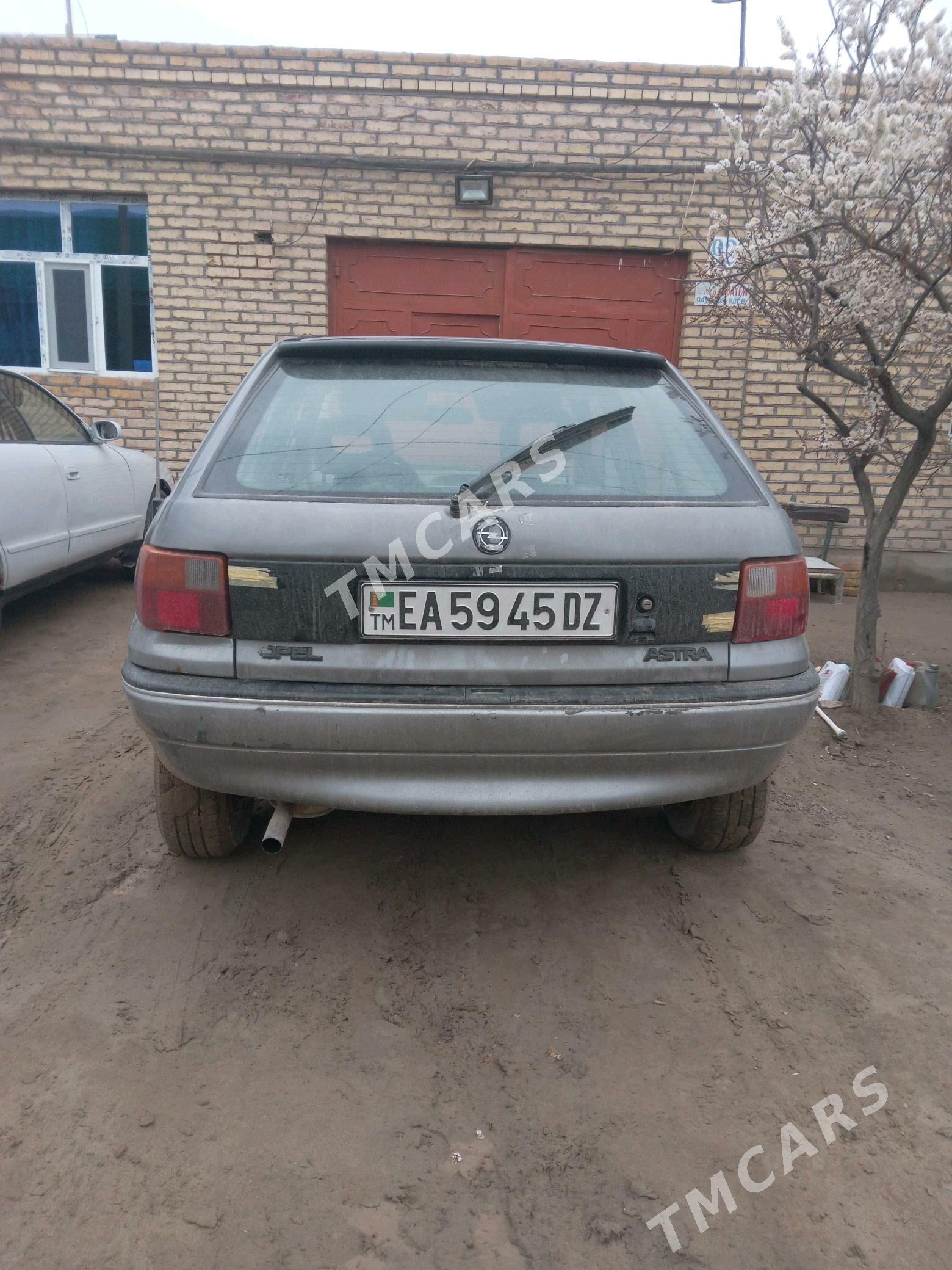 Opel Astra 1993 - 32 000 TMT - Кёнеургенч - img 2