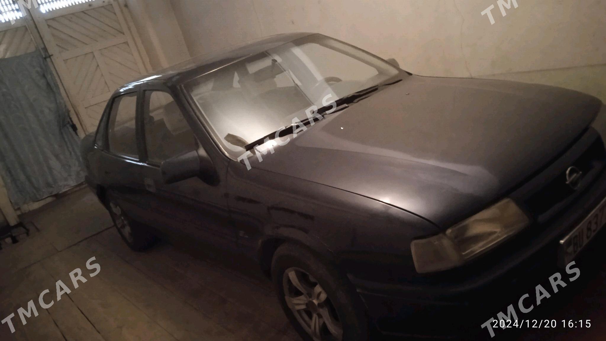 Opel Vectra 1992 - 35 000 TMT - Дашогуз - img 2