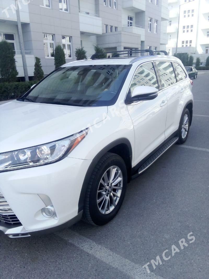 Toyota Highlander 2019 - 410 000 TMT - Мары - img 3