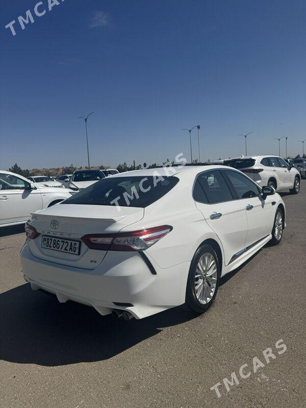 Toyota Camry 2018 - 299 000 TMT - Aşgabat - img 3