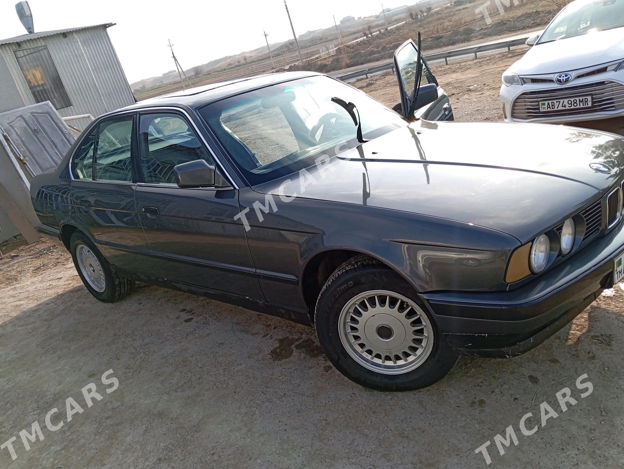 BMW 520 1991 - 47 000 TMT - Ёлётен - img 3