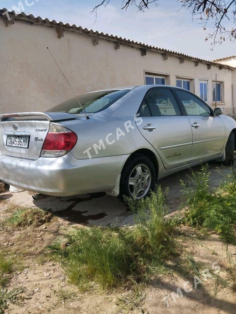 Toyota Camry 2003 - 140 000 TMT - Тагтабазар - img 2