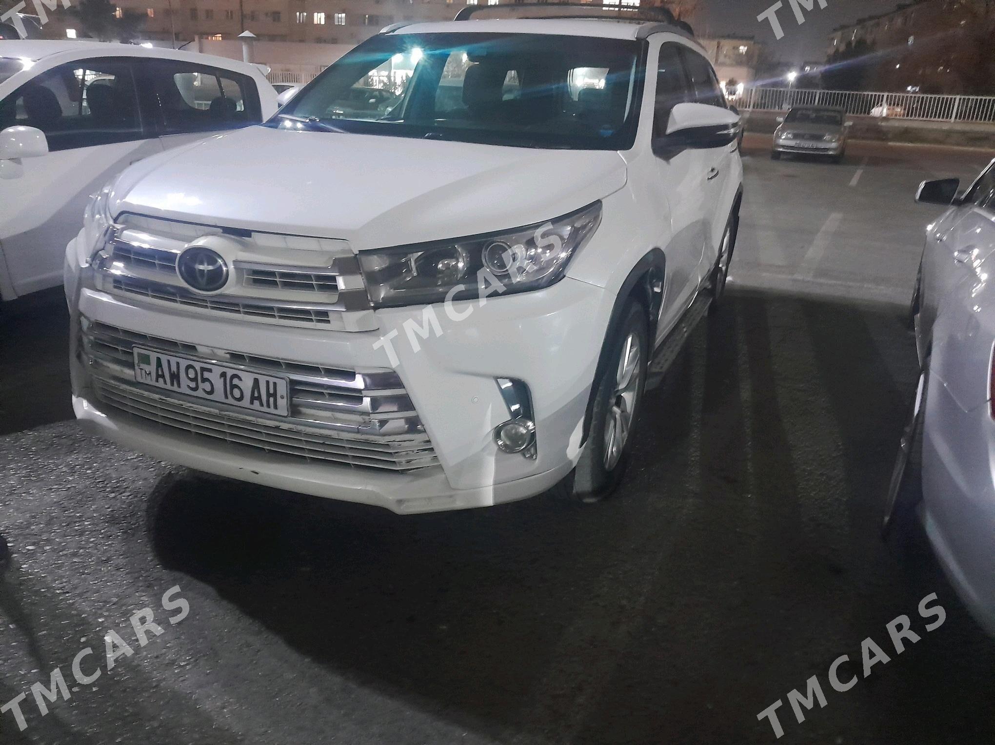 Toyota Highlander 2018 - 389 000 TMT - Türkmenabat - img 2