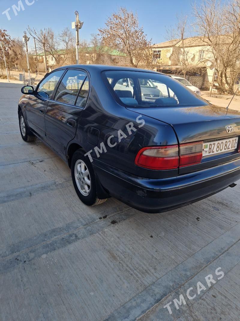 Toyota Carina 1994 - 75 000 TMT - Акдепе - img 5