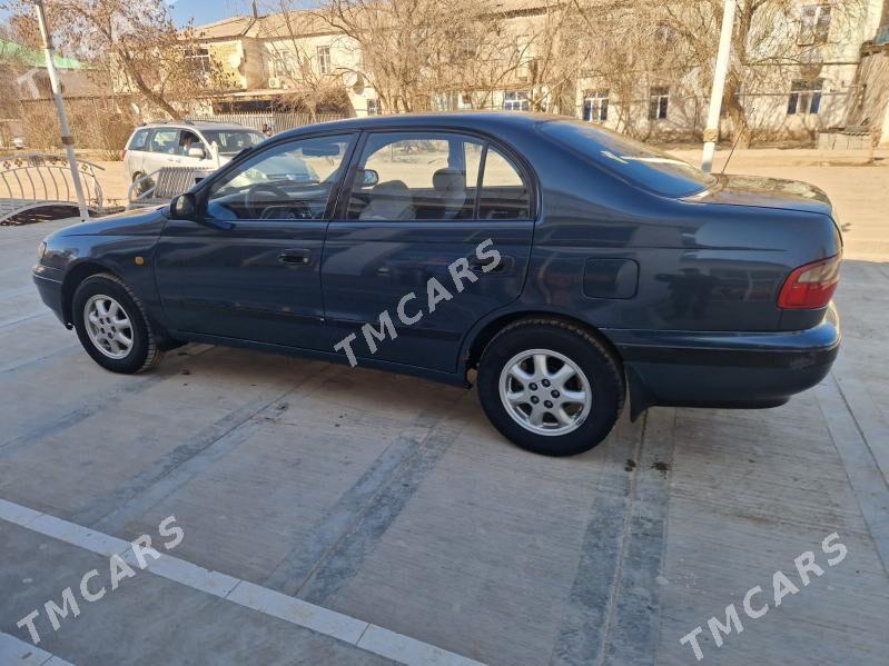 Toyota Carina 1994 - 75 000 TMT - Акдепе - img 4