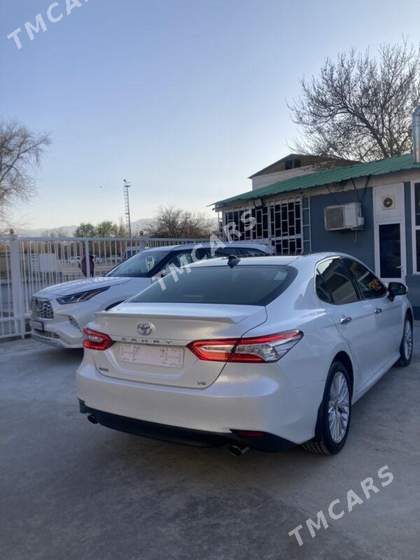 Toyota Camry 2018 - 535 000 TMT - 16-njy tapgyr - img 3